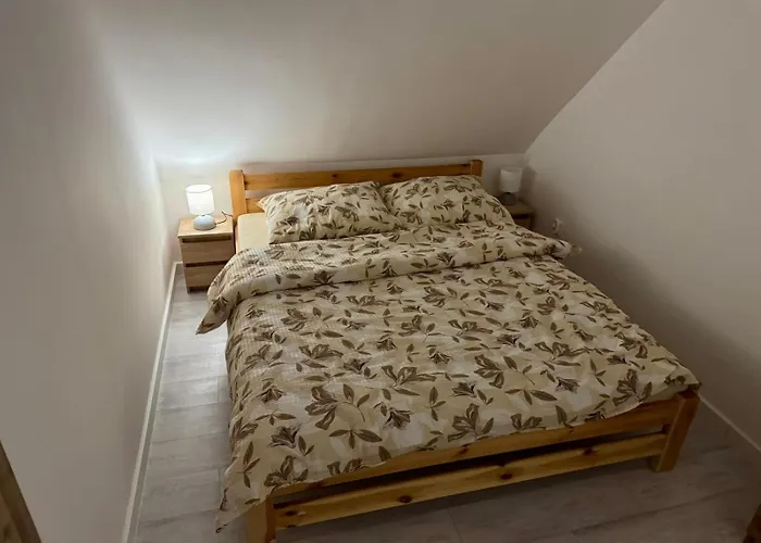 Holiday home Jagodowe Wzgorze Z Sauna I Balja